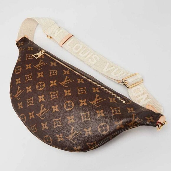 Louis Vuitton Monogram Canvas High Rise Bumbag - Picture 3 of 10